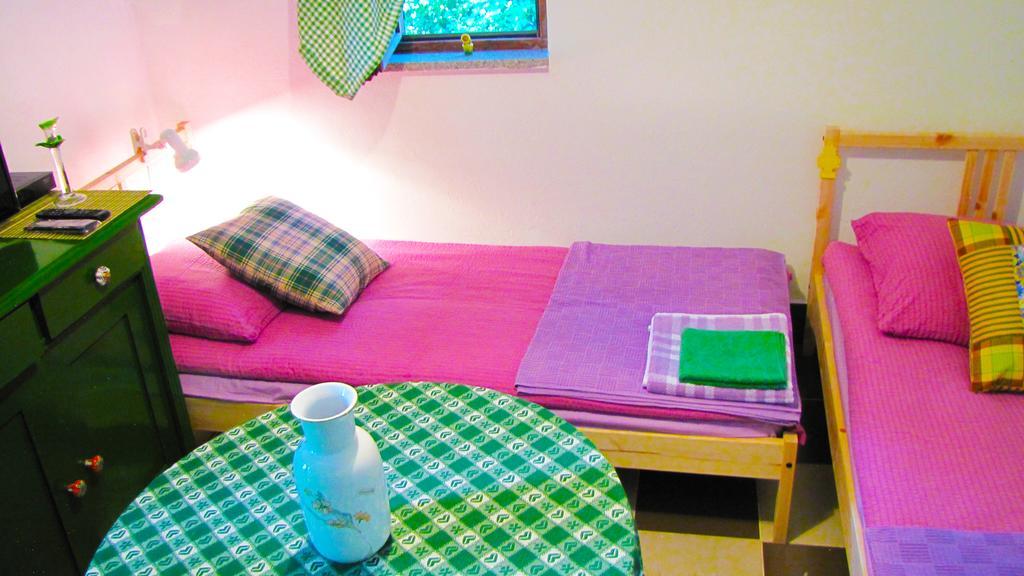 Room Galina Дуга Реса Екстериор снимка