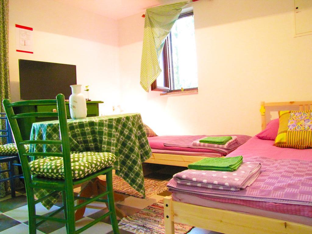 Room Galina Дуга Реса Екстериор снимка